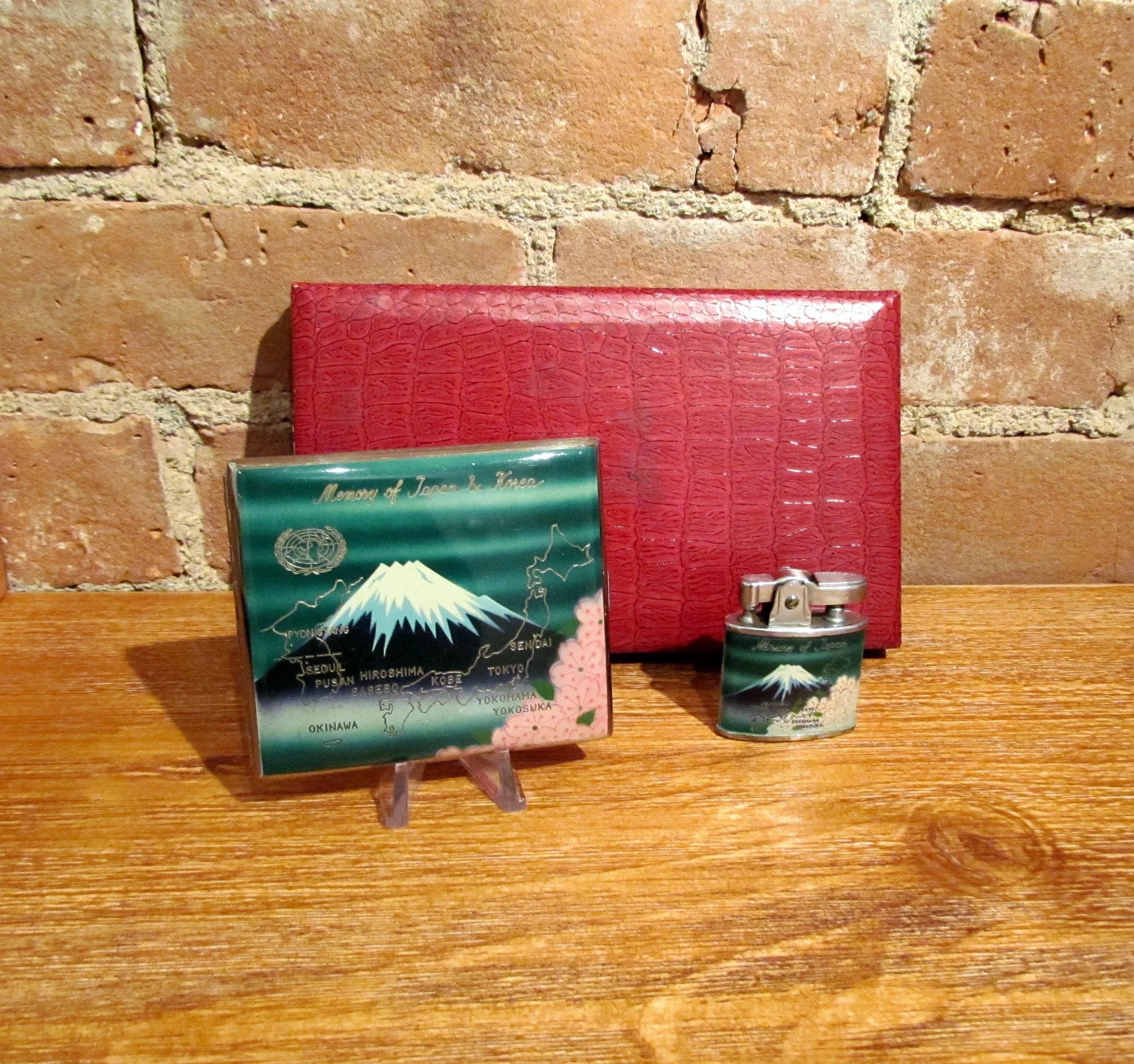 1940s Mt Fuji Enamel Lighter & Cigarette Case Set Boxed