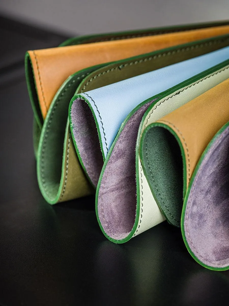 Dark Monstera Green classic leather glasses case