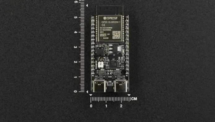 ESP32-C6-DevKitC-1-N8 Development Board (8 MB SPI Flash)