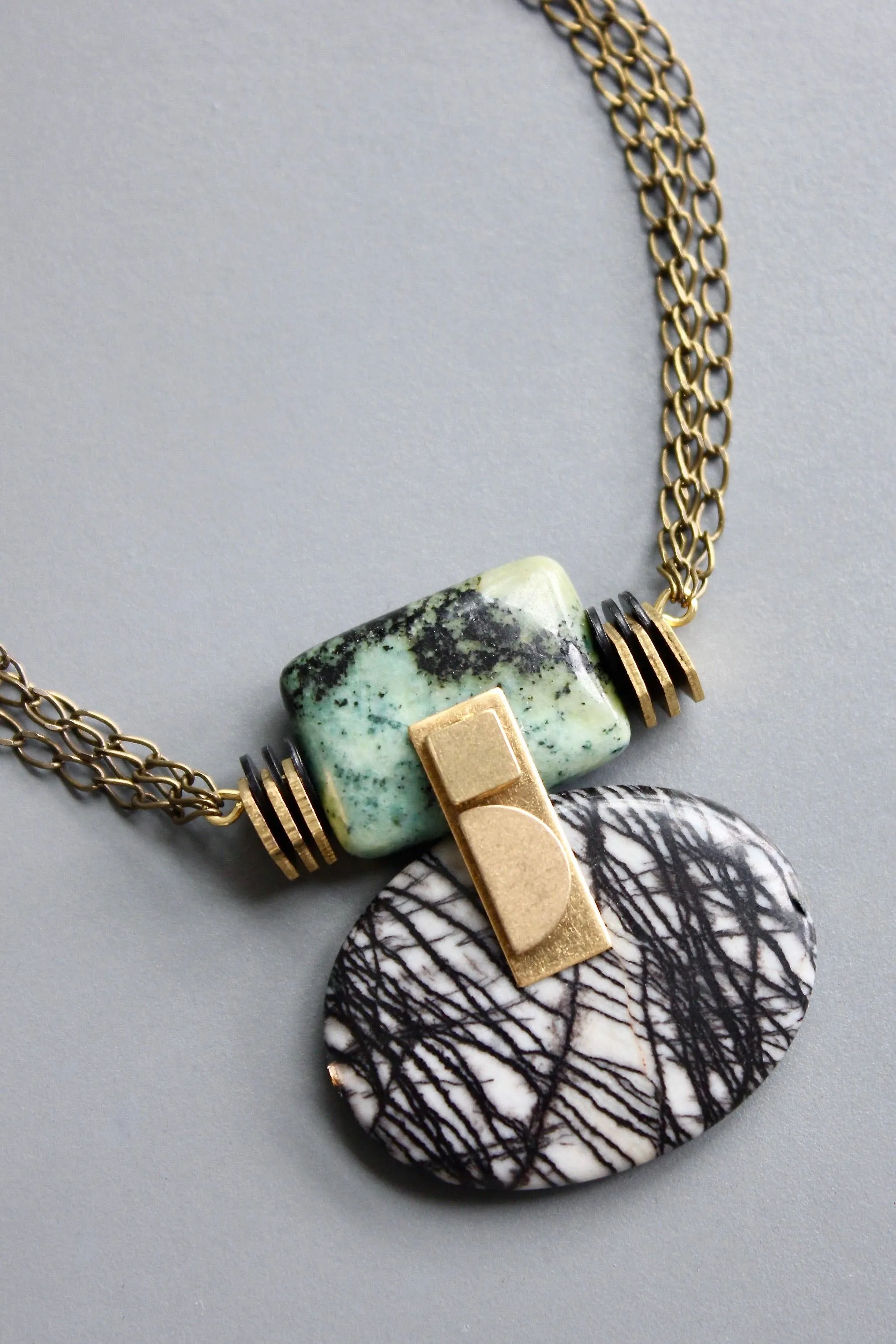 Jasper and chain Artdeco necklace