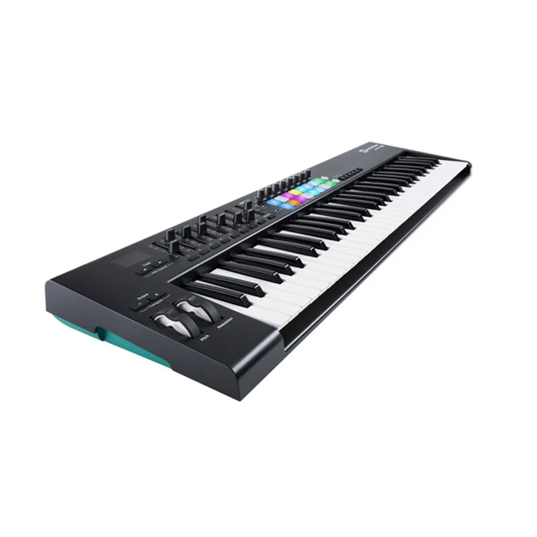 Novation Launchkey 61 MKIII Controller