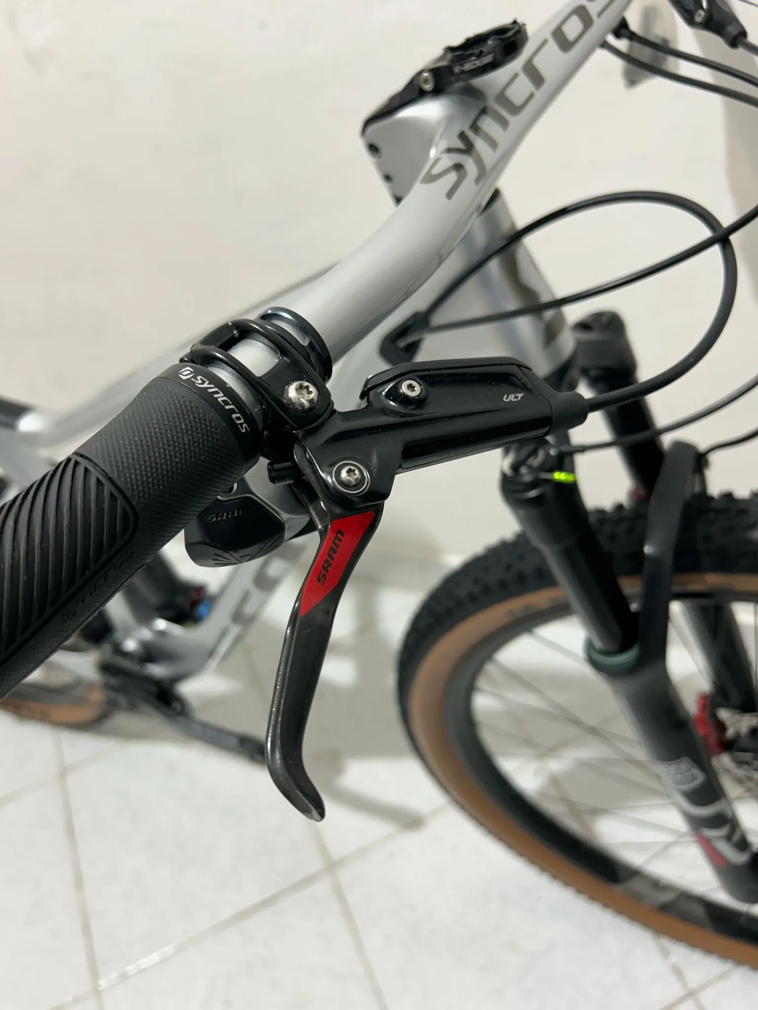 Scott Spark RC Limited Edition "N1no Schurter" taille M - Occasion