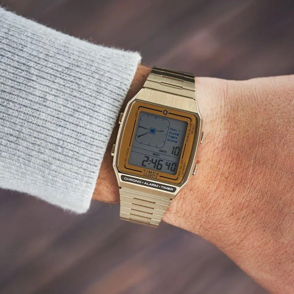 Timex Q LCA Reissue Digital 33mm Gold