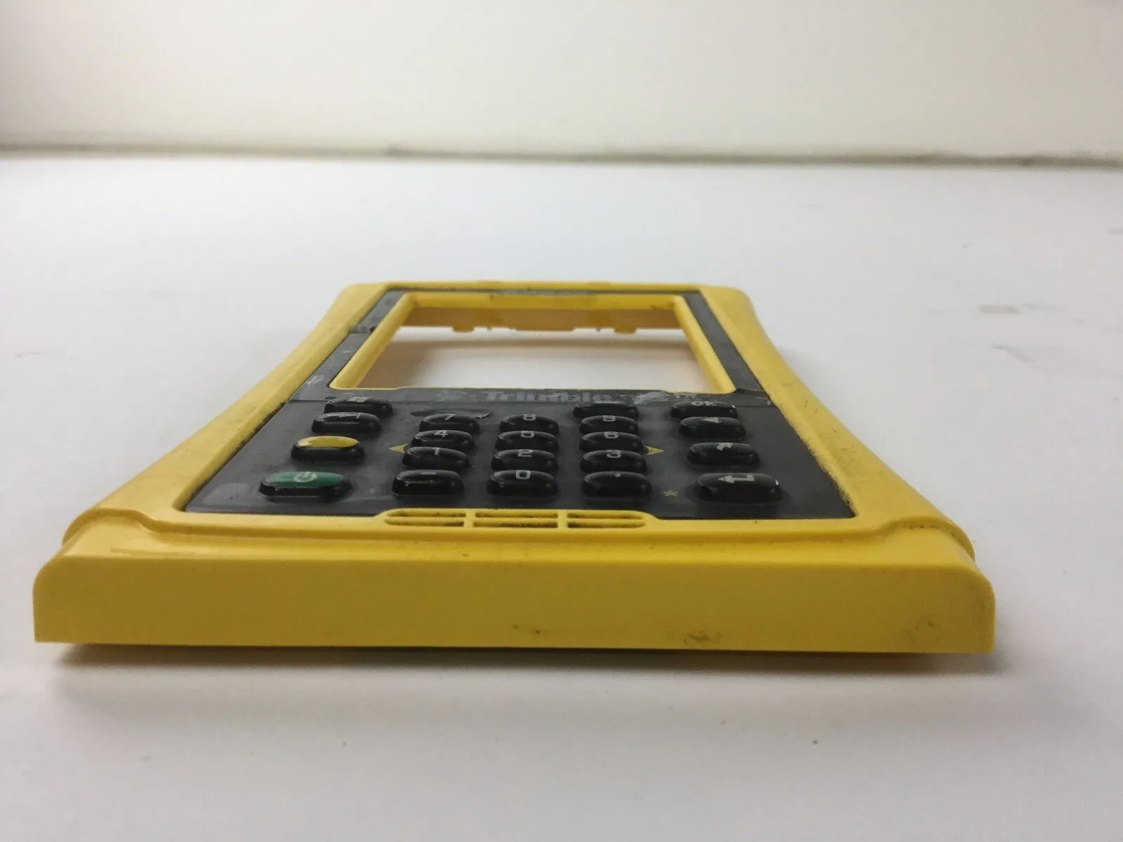 Trimble Nomad N324 Front Cover with Key Pad (1 key missing) -Listing for one cov