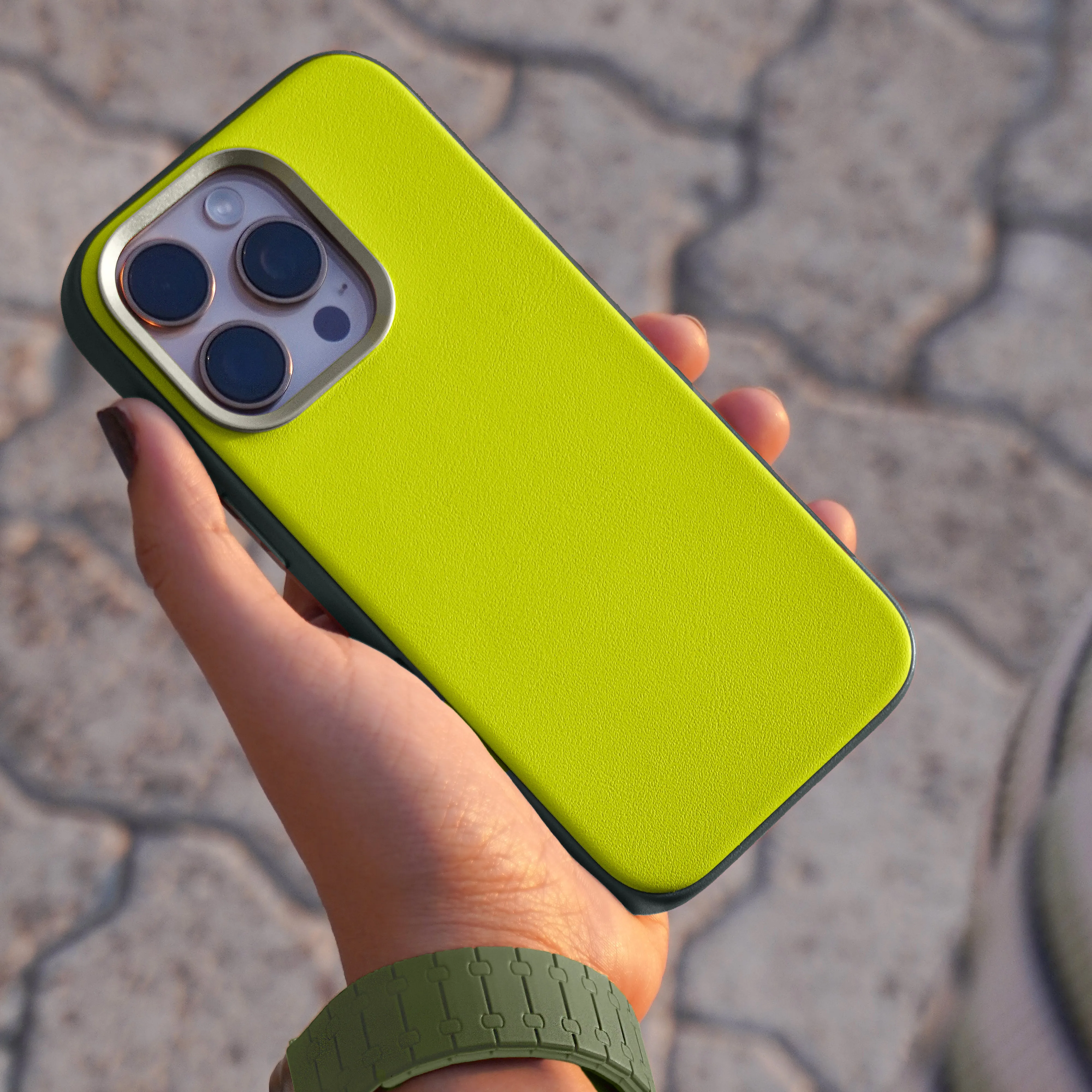 Vegan Leather Case For iPhone 16 Series - Lime