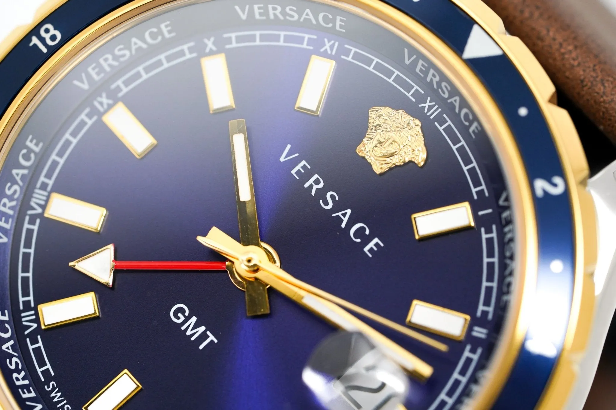 Versace Men's Watch Hellenyium GMT Blue Leather V11080017