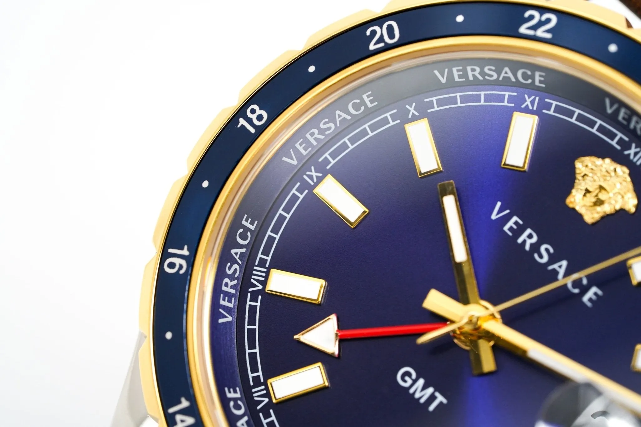 Versace Men's Watch Hellenyium GMT Blue Leather V11080017