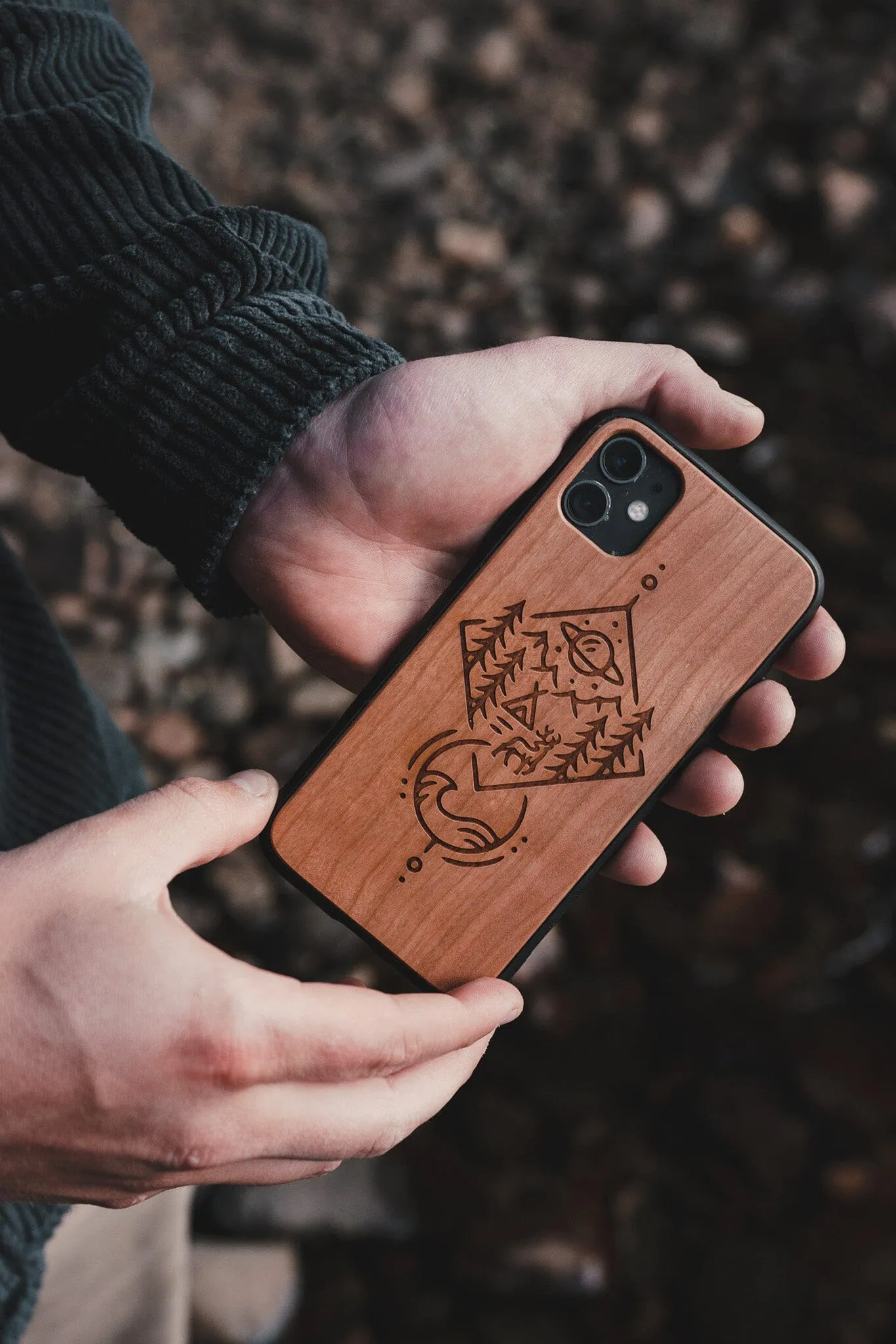 Wooden Phone Case | Saturn